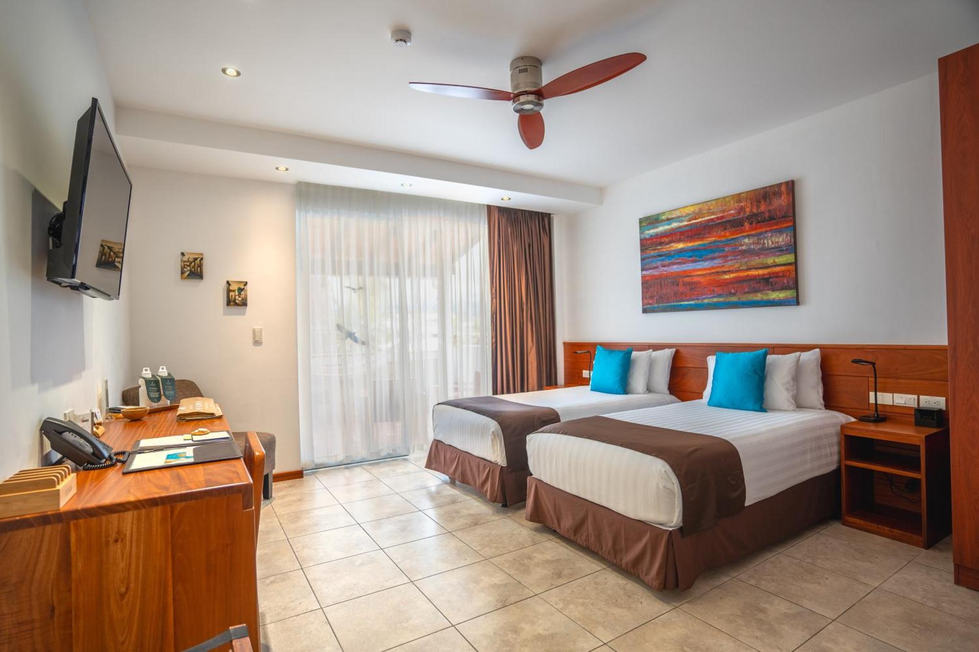 Hotel Cucuve Пуерто Айора Екстериор снимка