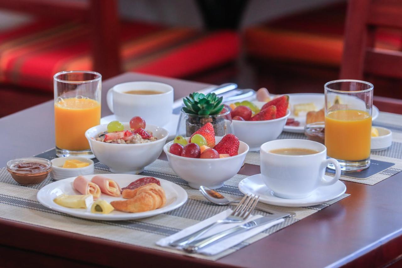 Hotel Cucuve Пуерто Айора Екстериор снимка